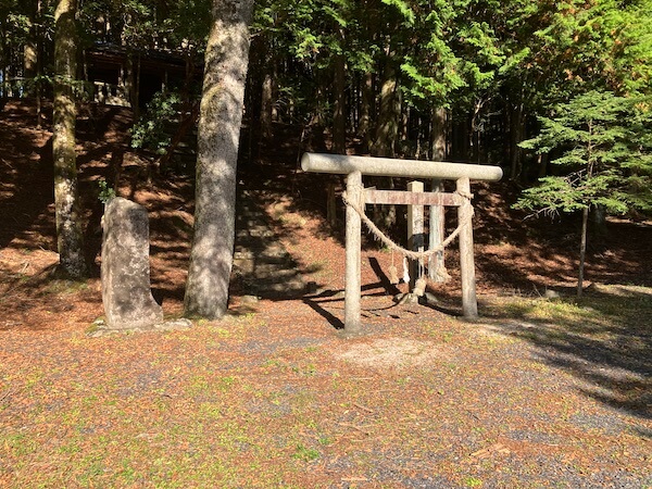 血洗神社参拝